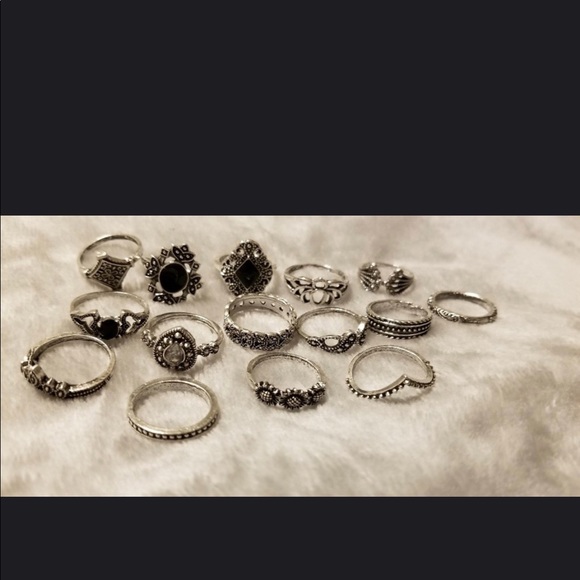 *Coming Soon* Bohemia Ring Bundle - Picture 6 of 7